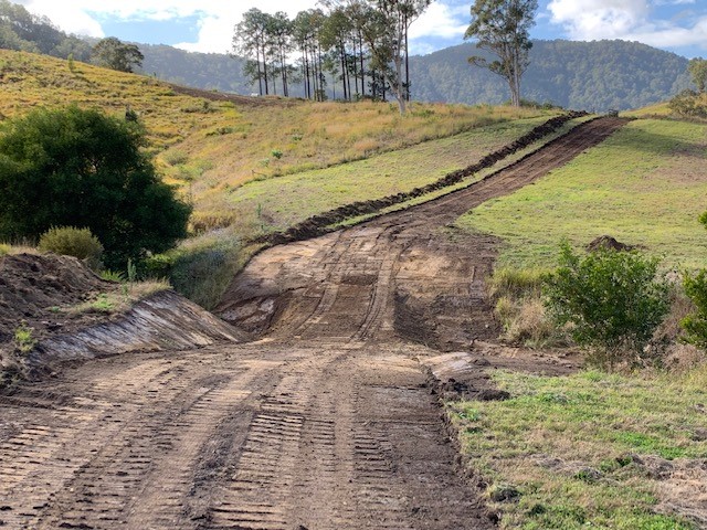Earthmoving - earthworks - excavation - gully crossing - Conondale